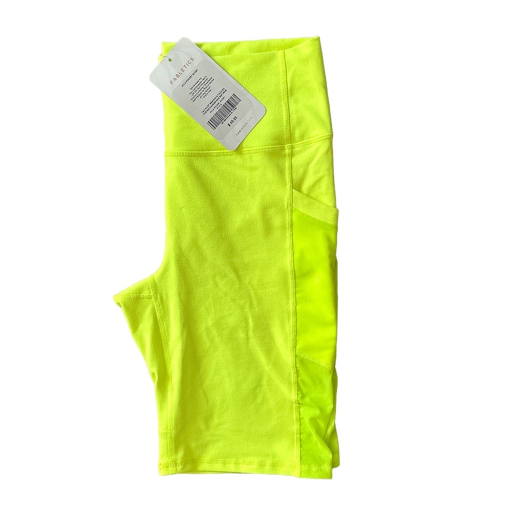 🆕Fabletics Mila pocket Powerhold shorts